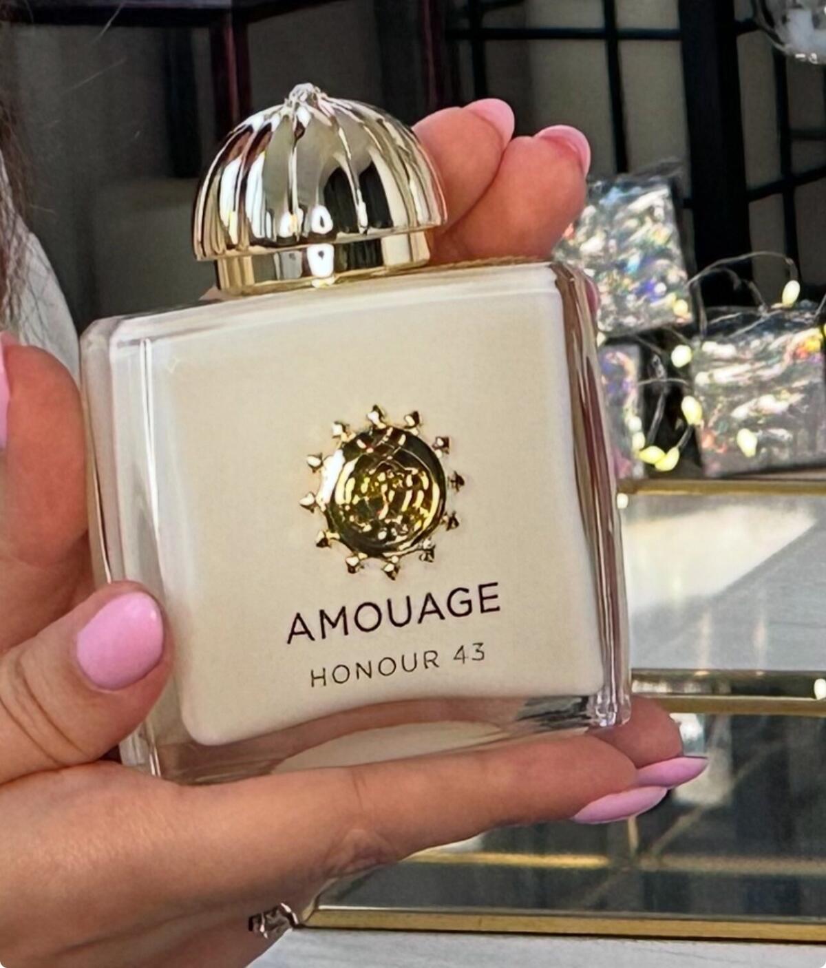 Amouage Honour 43 Woman Extrai - Best Perfume Fragrance บทวิจารณ์และราคา